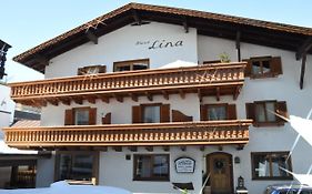 Haus Lina